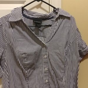 ***closet cleanout*** size 22 Lane Bryant top